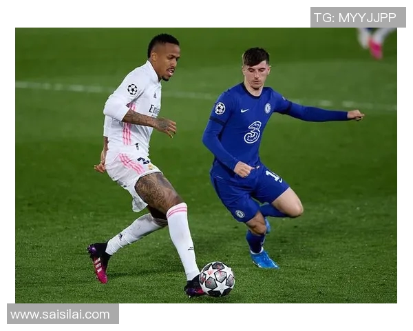 利物浦与车路士激战正酣比分揭晓精彩瞬间回顾